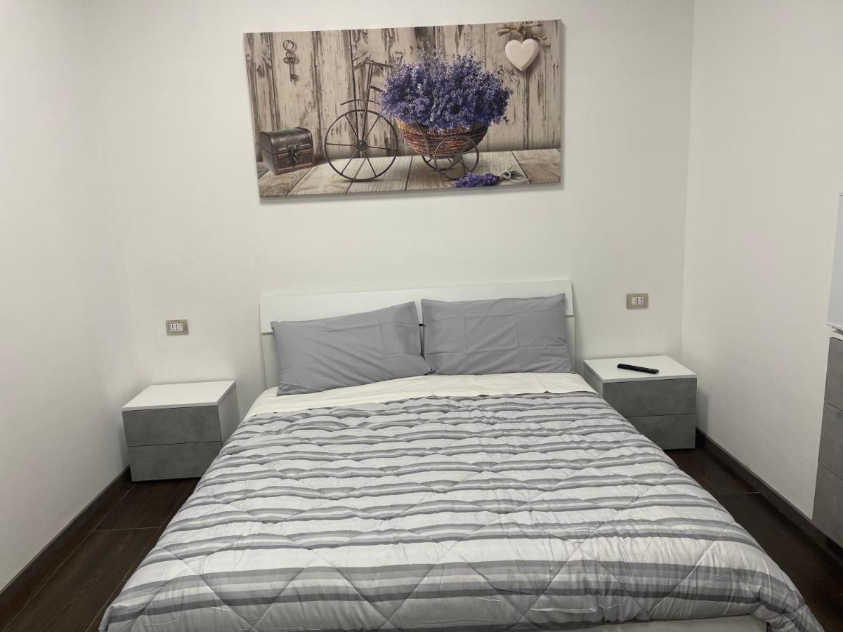 Maura'S B&B Gallarate Eksteriør billede