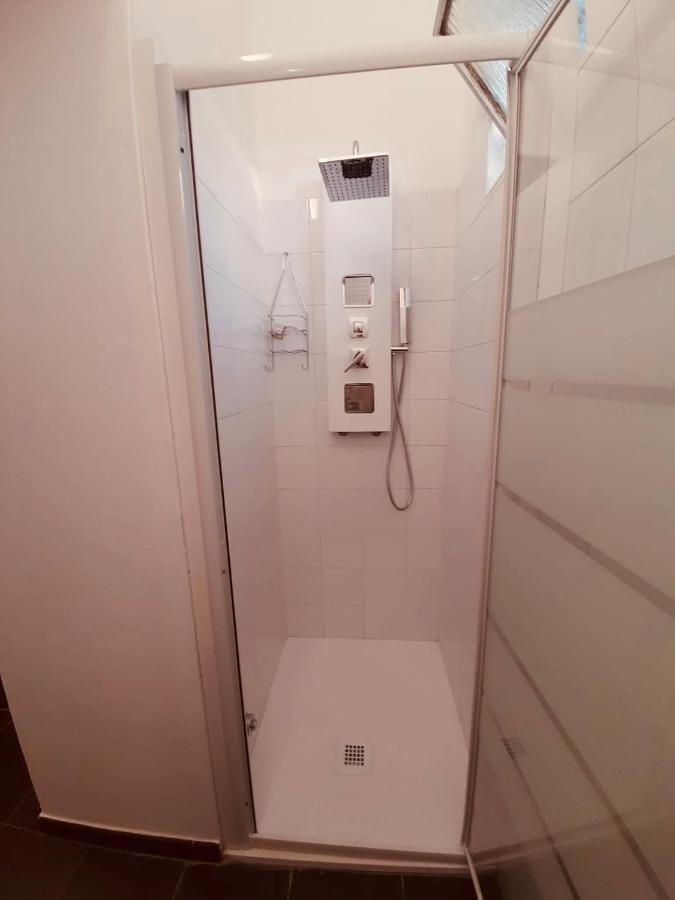 Maura'S B&B Gallarate Eksteriør billede